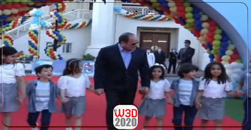 الرئيس السيسي يحتفل مع أبناء الشهداء 