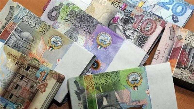 تعرف علي سعر العملات الأجنبية والعربية مقابل الجنيه المصري مساء اليوم الجمعة